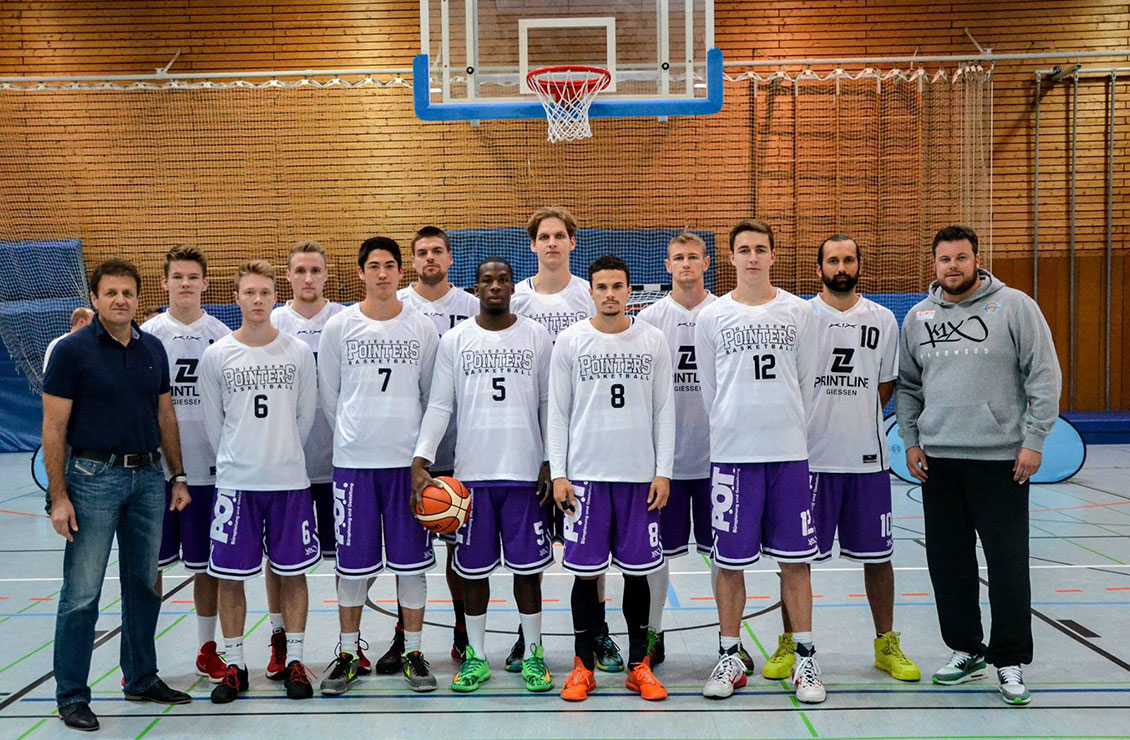 Mannschaftsfoto 2015/2016 Mannschaftsfoto 2015/2016